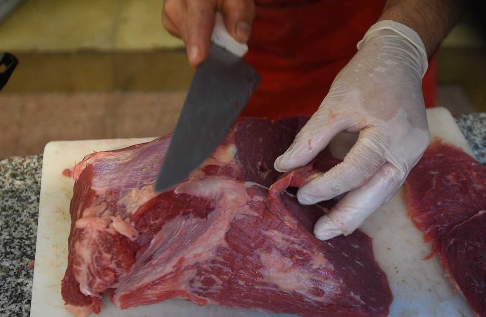 Córdoba: denunció un robo en la carnicería donde trabaja, pero las cámaras la delataron