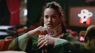 El mal momento de Rosalía: tuvo que salir corriendo de una entrevista y preocupó a todos