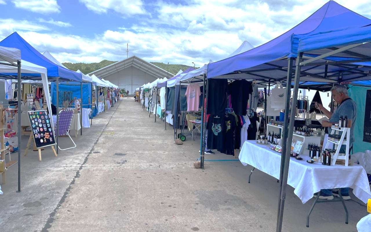 Infinidad de productos puede encontrar el público en los cerca de trescientos stands que componen la Expo Jujuy Productiva 2025.