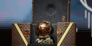 El trofeo que premia al mejor jugador del mundo en la temporada.