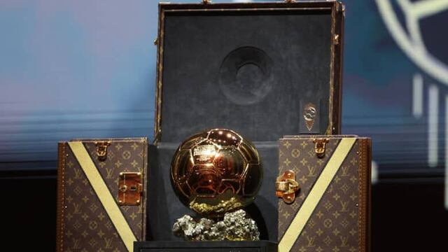 El trofeo que premia al mejor jugador del mundo en la temporada.