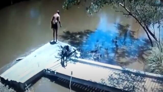 Buscan a un hombre que ingresó a nadar al arroyo de Claromecó y desapareció (captura de pantalla)