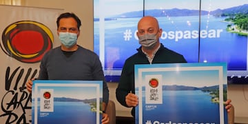 El Intendente Daniel Gómez Gesteira junto al Secretario de Turismo, Deportes y Cultura de la Ciudad Sebastián Boldrini presentaron hoy en el Palacio Municipal, la campaña “Carlospasear”.