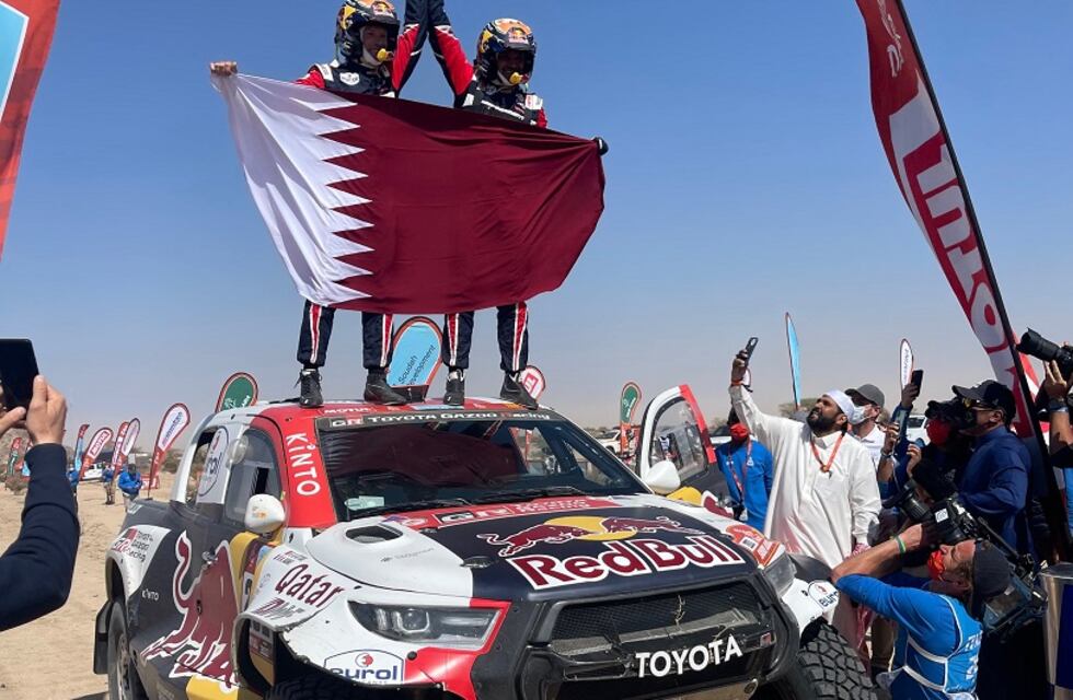 Finalizó el Dakar 2022 con triunfos de Al-Attiyah (Coches) y Sunderland (Motos)