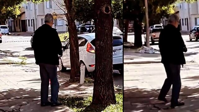 El hombre sacó a pasear a su rara mascota