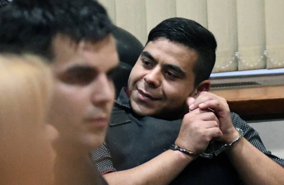 Balearon en Rosario a un agente penitenciario y un preso en salida transitoria