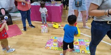 Expo-Encuentro del Prematuro 2023 en el Polideportivo Finito Gehrmann de Posadas