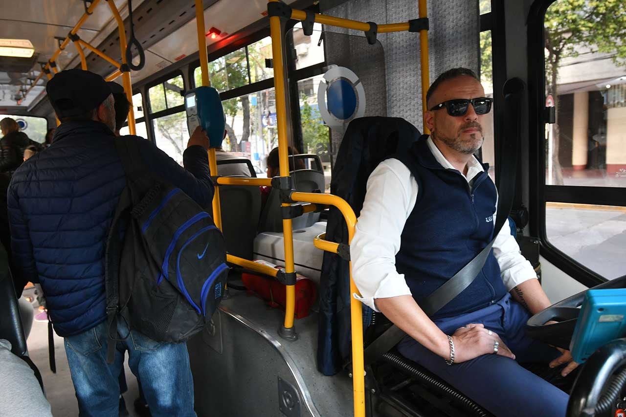 Nuevo aumento de sueldo para los choferes de colectivoFoto:José Gutierrrez / Los Andes 
