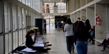 Nuevo paro en todo el país el próximo miércoles 19: a quiénes afecta (Pedro Castillo / La Voz)