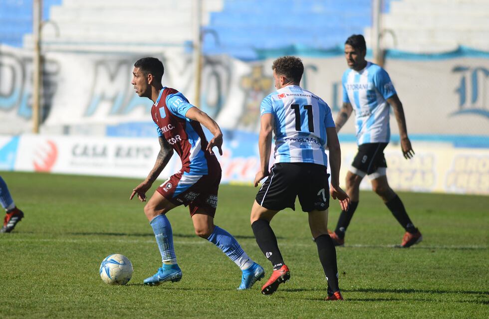 El plantel de Racing de Nueva Italia se fue a Chaco, para otra “final” en el Federal A