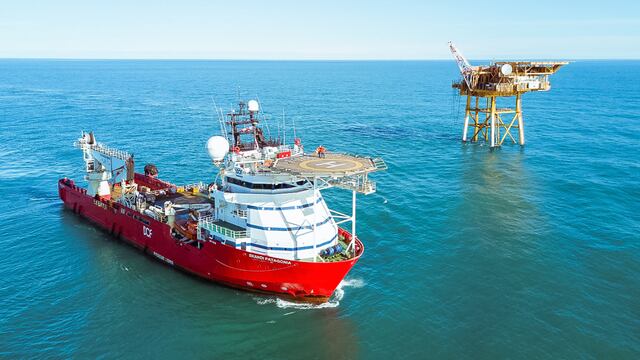 Funcionarias provinciales visitaron la plataforma offshore.