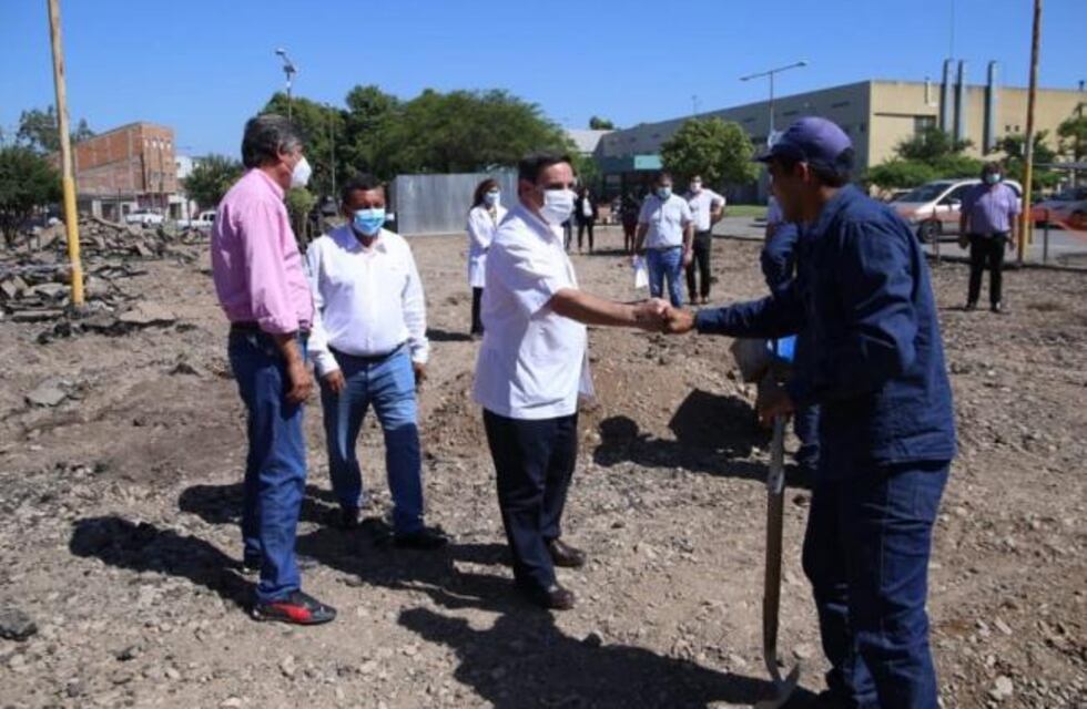 Banda del Río Salí: avanza la construcción de un hospital modular fijo