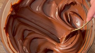 Cómo hacer la mejor crema bariloche: la receta definitiva para rellenar postres