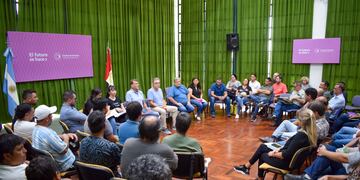 Reunión entre el Ejecutivo y el SEOM