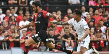 Newell's e Independiente se fueron al descanso igualando sin goles.