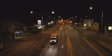 Bernardo de Irigoyen: Energía de Misiones trabajó en recambio de postes.