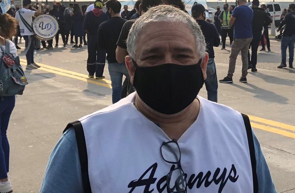 Un gremio docente amenaza con una “rebelión” si la Ciudad no cierra las escuelas