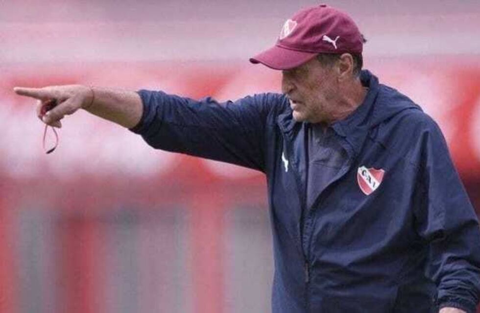 Julio César Falcioni y su vuelta a Independiente: entrenó al equipo de cara a la Copa Sudamericana