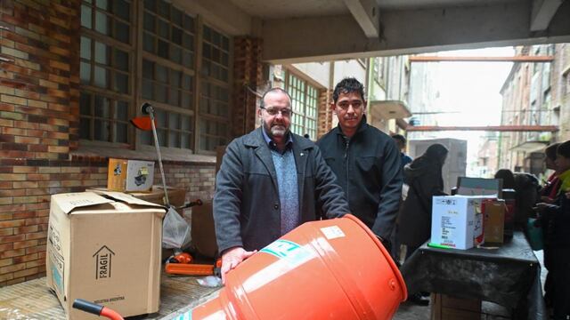 Entrega de elementos del Programa Nacional de Bancos de Herramientas y Máquinas.