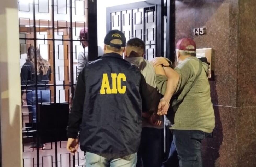 La franquicia de “Los Monos”: detuvieron al hijo de un policía retirado