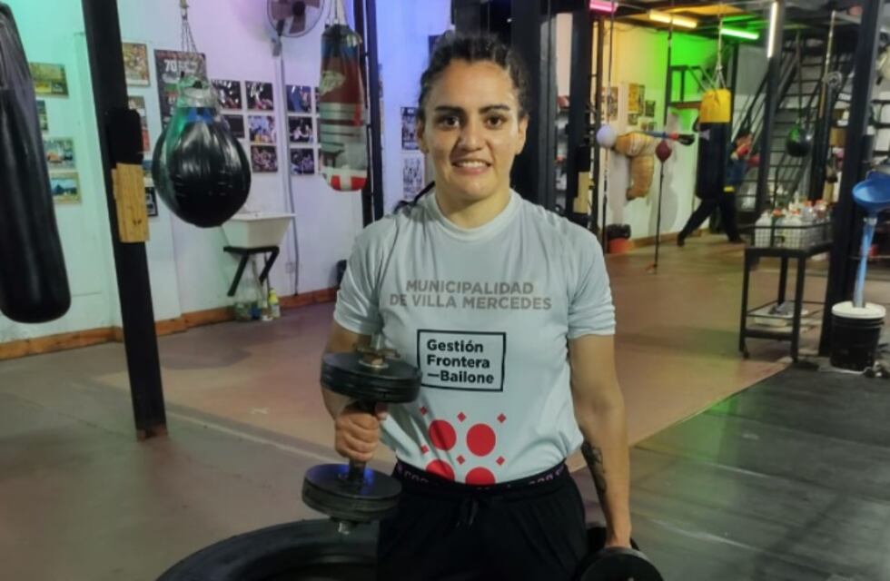Boxeo: La Princesita Luján se prepara para la defensa del título supermosca IBF