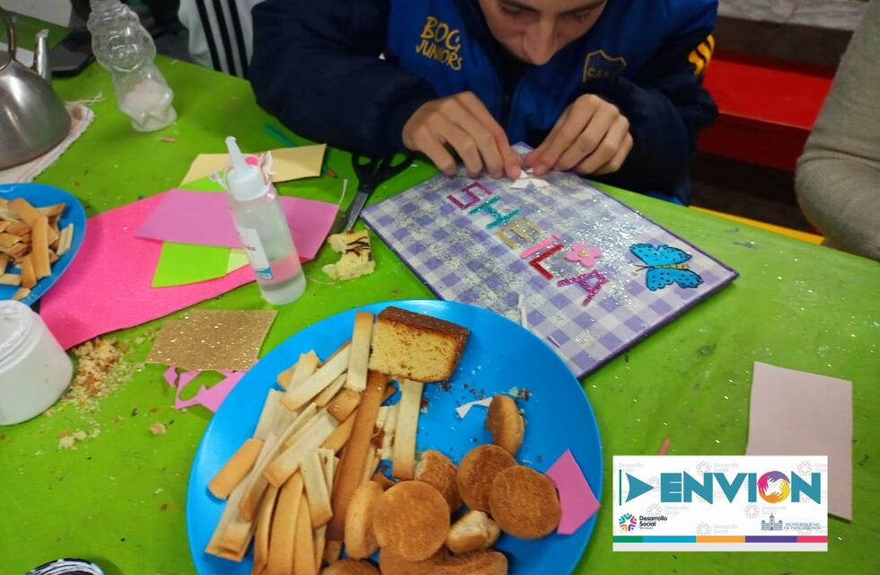 Taller de Plástica y Cocina del Programa Envión