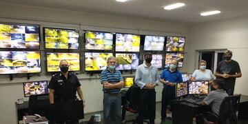 Presidentes de comisiones vecinales siguen visitando el Centro de Monitoreo