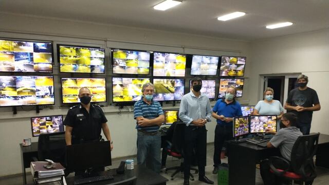 Presidentes de comisiones vecinales siguen visitando el Centro de Monitoreo