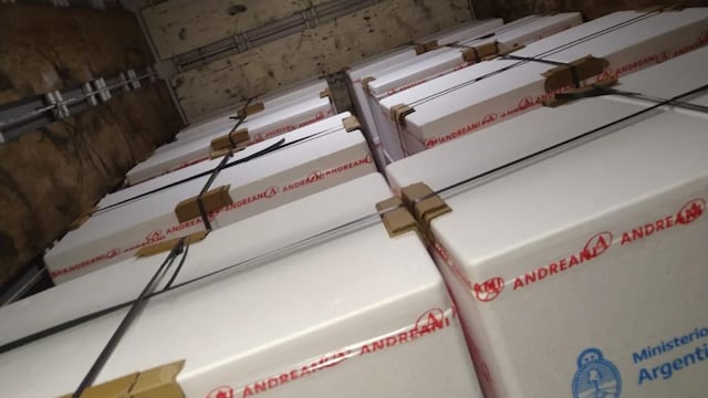 Llegada de vacunas de Sinopharm a Córdoba. (Provincia)