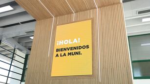 El renovado Hall de la Municipalidad de Rafaela