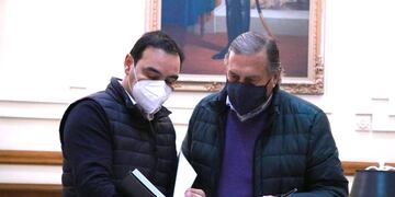 Valdés y Rozas durante el encuentro de este jueves por la mañana. Política y estrategia para las Primarias fueron los temas.