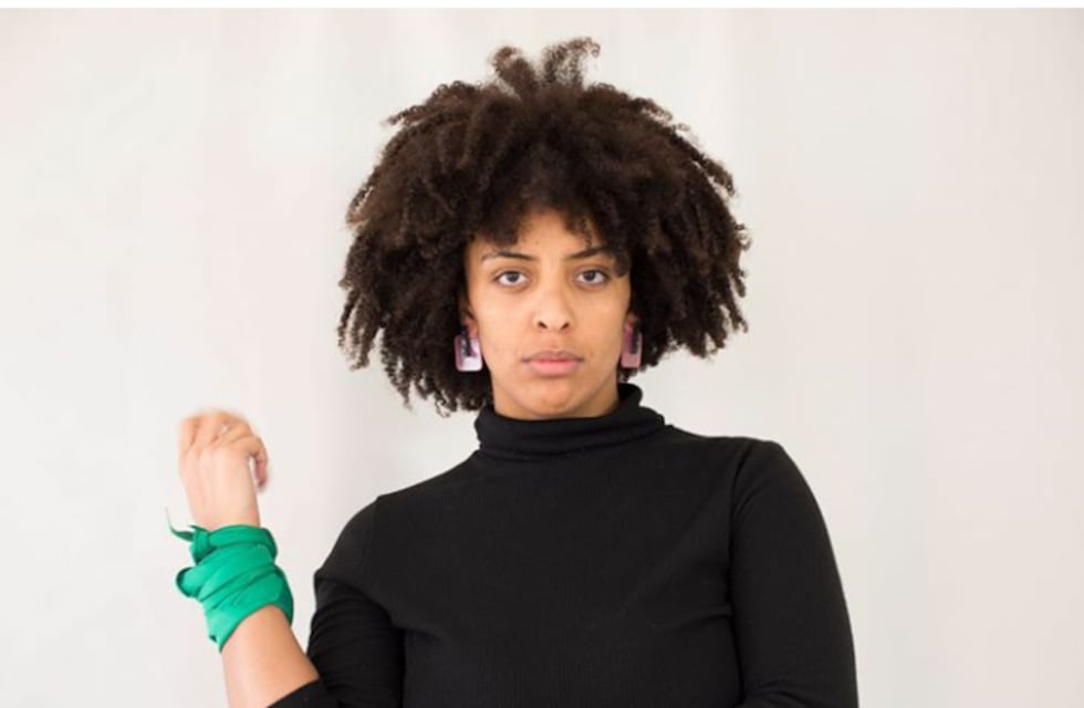 Cómo fue la pelea entre Jennifer Parker y la hermana de Cazzu