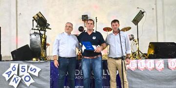 El Senador Provincial, Alcides Calvo participó de la celebración del 65° aniversario de la Asociación Civil Biblioteca Popular Mariano Moreno Centro Social y Cultural Jaque Mate