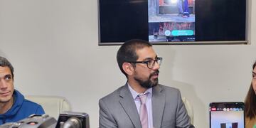 Rodrigo Aristimuño afirmó que no se contraron empresas para limpieza de espacios públicos.