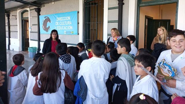 Visita de alumnos de la Escuela Nº 26 al Centro Cultural La Estación