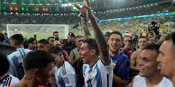 El futbolista rosarino disfrutó a pleno de una celebración histórica en Río de Janeiro.