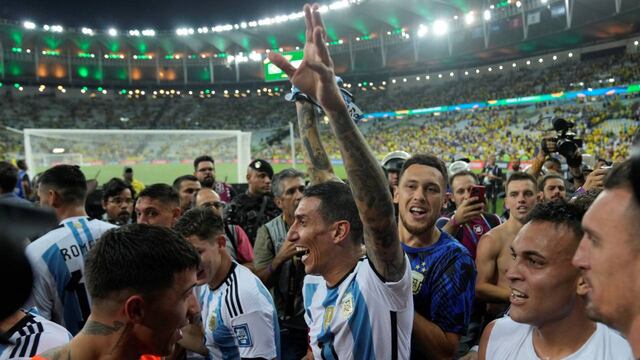 El futbolista rosarino disfrutó a pleno de una celebración histórica en Río de Janeiro.