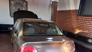 Insólito: intentó verificar un automóvil robado en San Vicente.