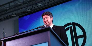 Nicolás Martínez, presidente de la Cámara de San Rafael durante el discurso en el almuerzo de las fuerzas vivas.