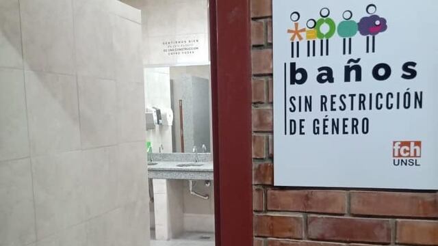 Baños "sin restricción de género" de la Universidad Nacional de San Luis (UNSL).