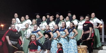 4ta Peña del Grupo Folklórico Cerro 7 Colores