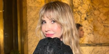 Guillermina Valdés dio cátedra de estilo con un look total white de noche y se consagró como la reina de las tendencias
