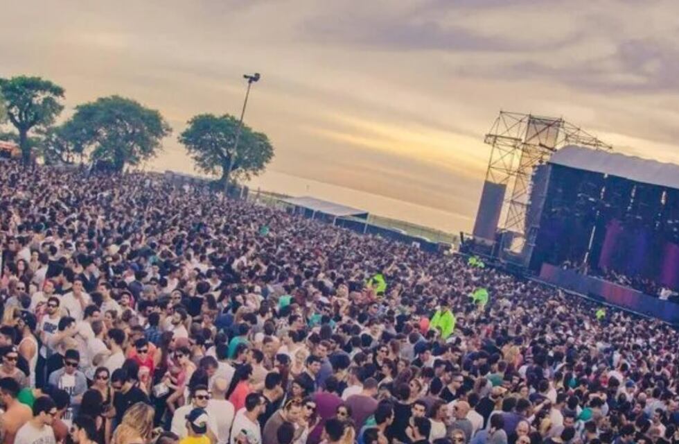 Tragedia en el Mandarine Park: quién era el joven de 27 años que murió de un infarto en pleno festival