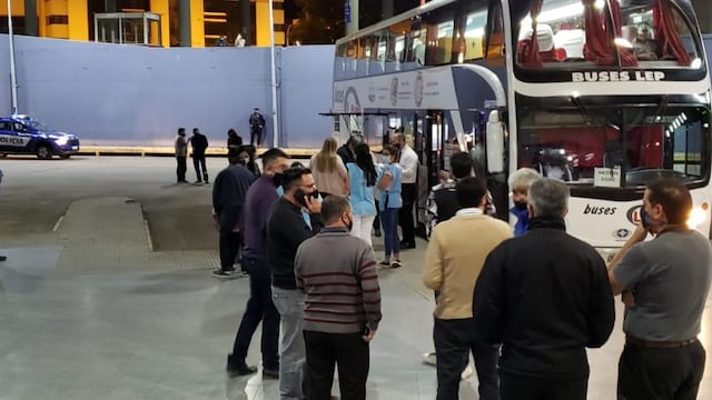 Colectivos de larga distancia (Fotos: Javier Ferreyra/La Voz)