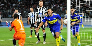 Eduardo Salvio volvió a convertir con la camiseta de Boca.