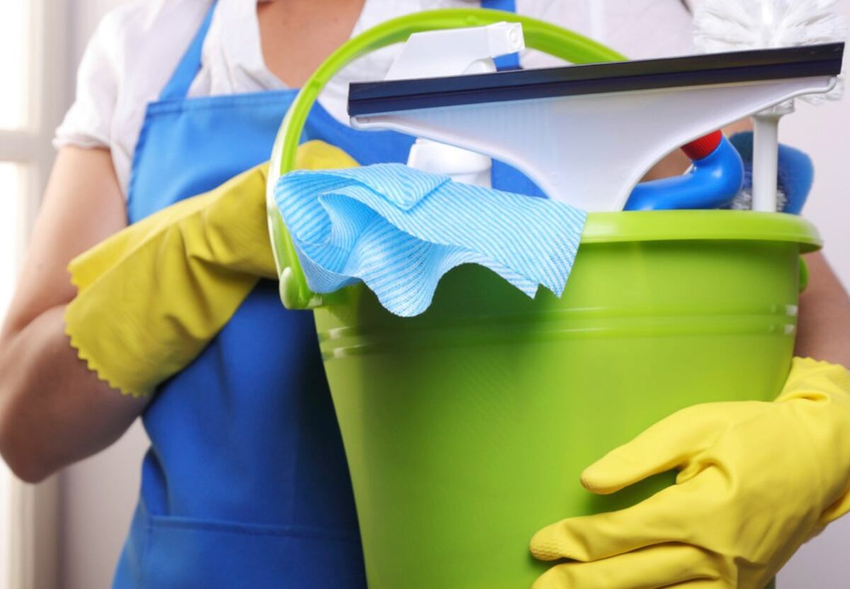 Aumento confirmado: cuánto cobrará una empleada doméstica por hora en enero 2026.