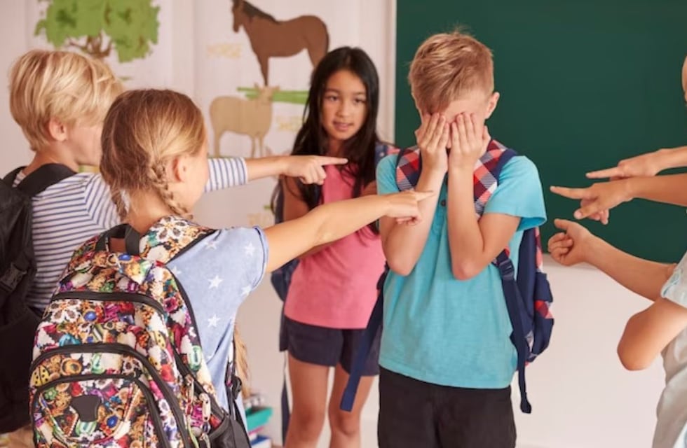 La charla más difícil: cómo reconocer y qué hacer si tu hijo es el bully del salón