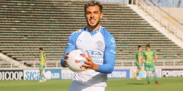 Martín Ojeda, el goleador del Tomba.