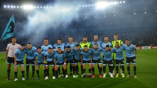 Belgrano enfrentó a Chacarita en el Kempes por la penúltima fecha de la Priimera Nacional y festejó el ascenso. (Javier Ferreyra / La Voz)