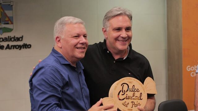 El Gobernador Martín Llaryora junto a intendente Gustavo Benedetti